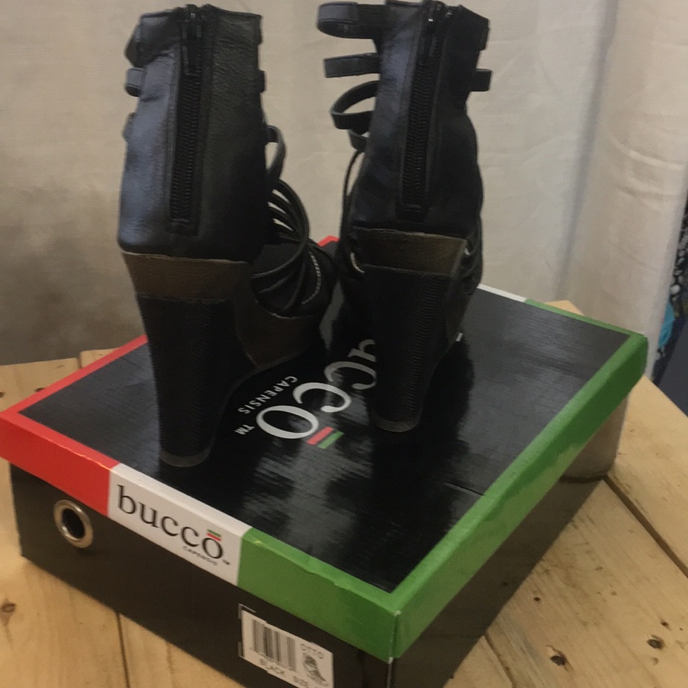 Wedges - Picture 3 of 4